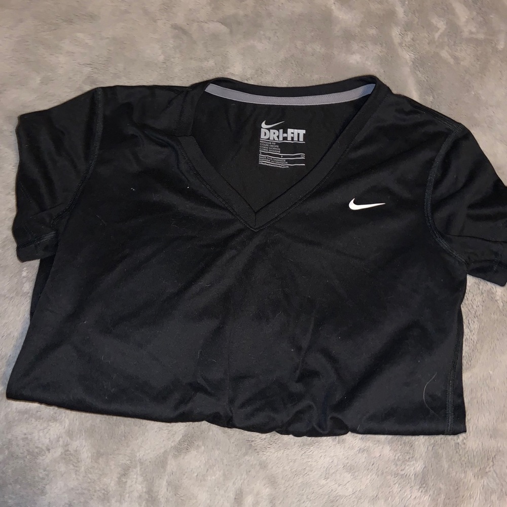 Nike top